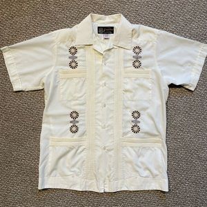 Guayabera - unique embroidery, authentic
